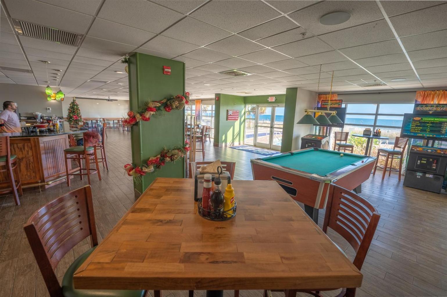 Baywatch Renovated, Unobstructed Oceanfront Views! Myrtle Beach Exterior foto